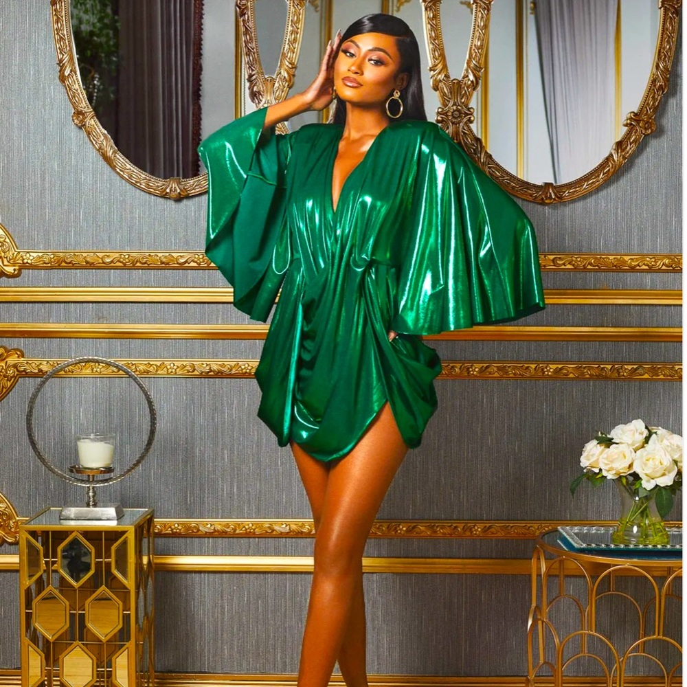 Ellaelisque Center of Attention Liquid Green Dress